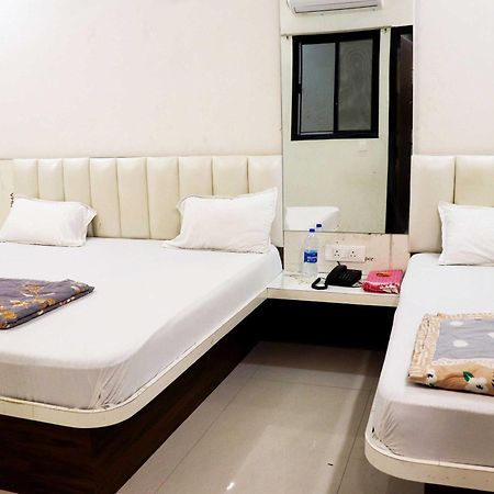 Hotel Gayatri Palace Godarpura Kültér fotó