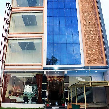 Hotel Gayatri Palace Godarpura Kültér fotó