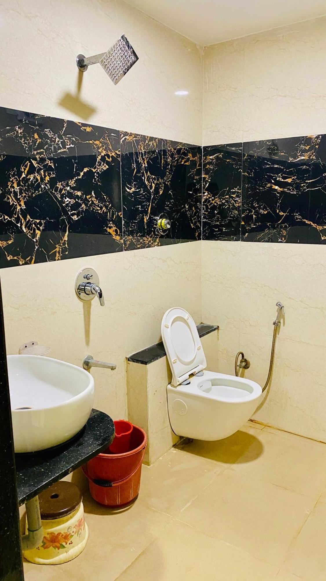 Hotel Gayatri Palace Godarpura Kültér fotó